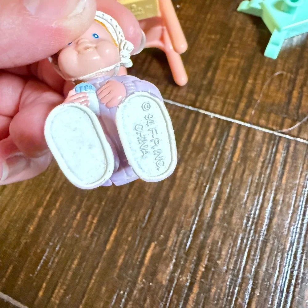 Fisher-Price Loving Family Baby Figure High Chair Pastel Vintage 1993 Toy Set